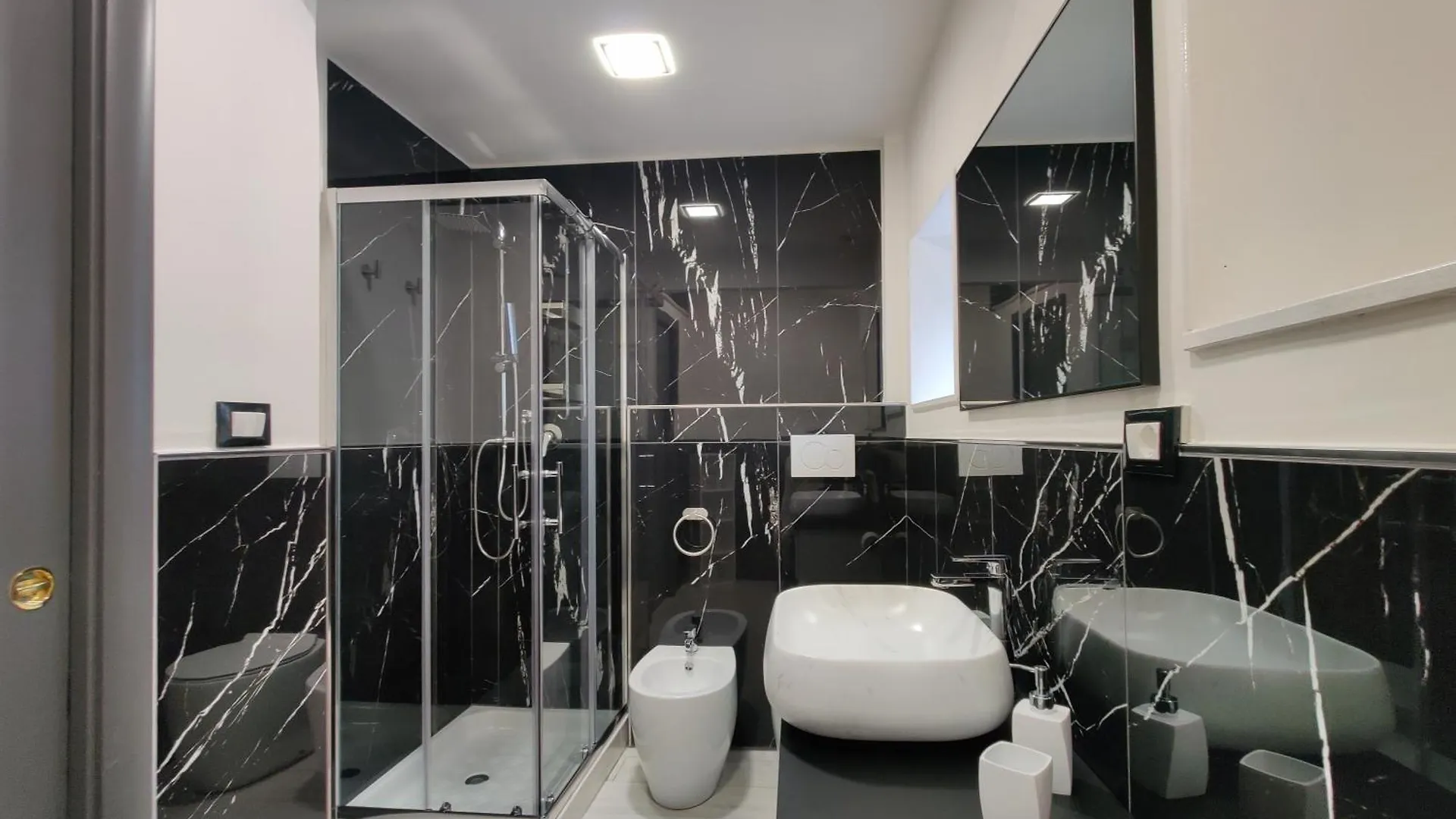 Delph'S House Apartment Catania Italy
